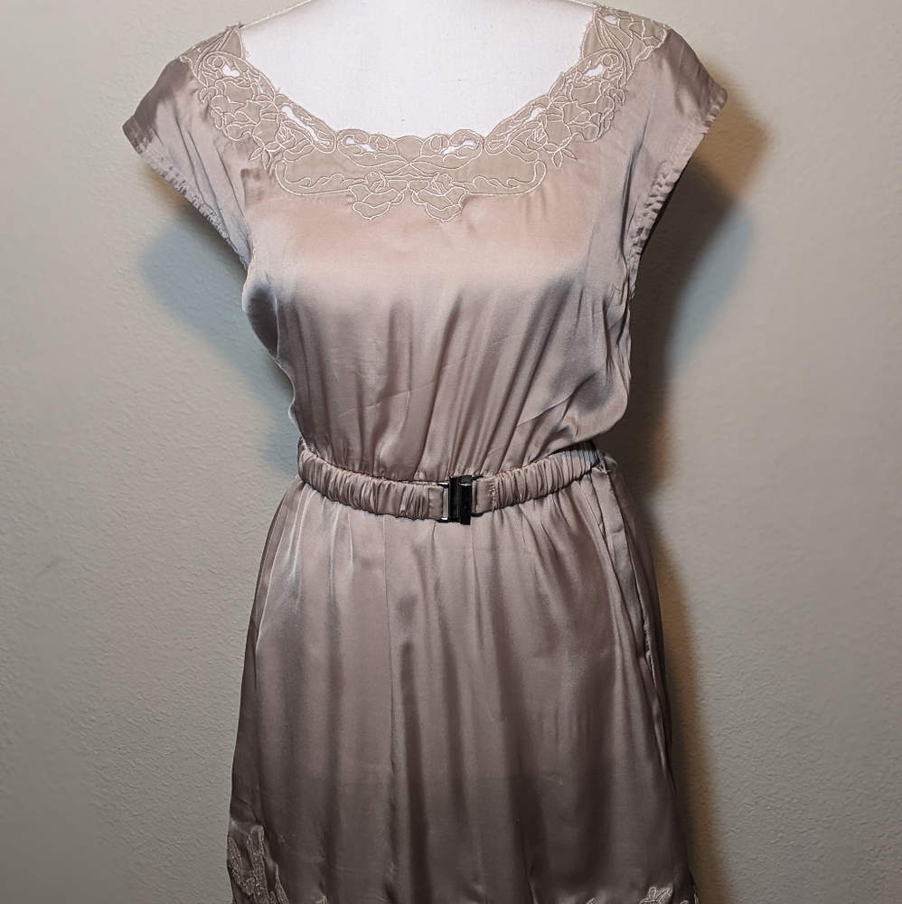 Forever 21 champagne dress